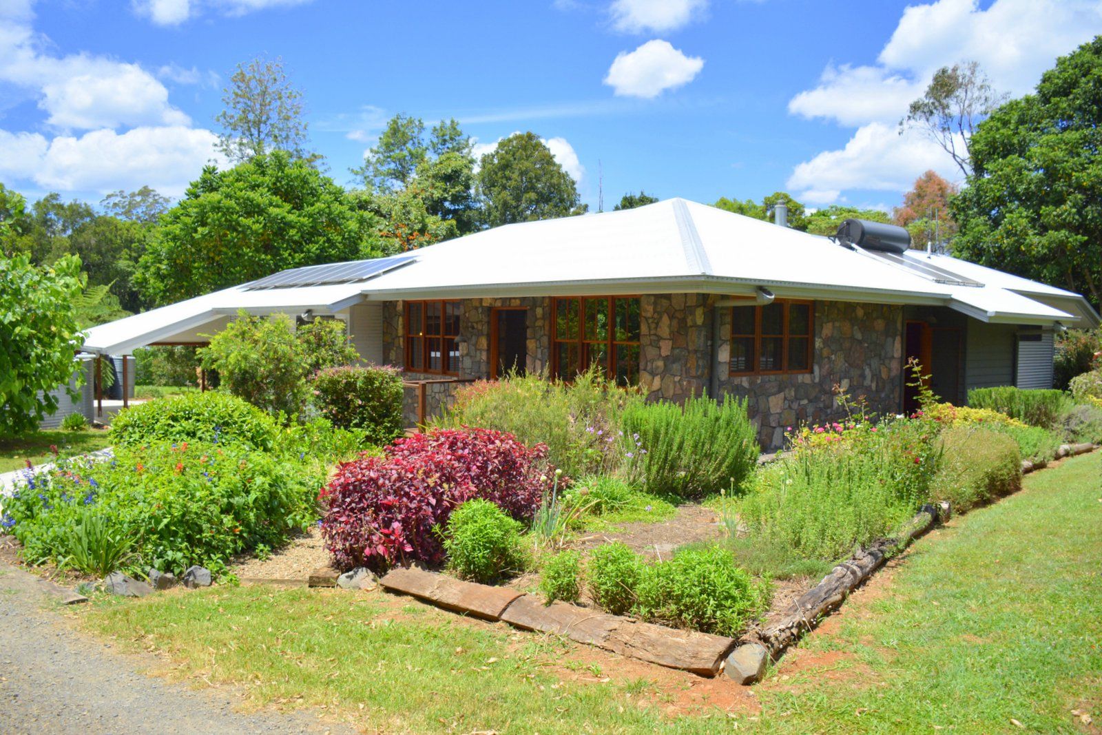 19 Thynne Court, Maleny QLD 4552