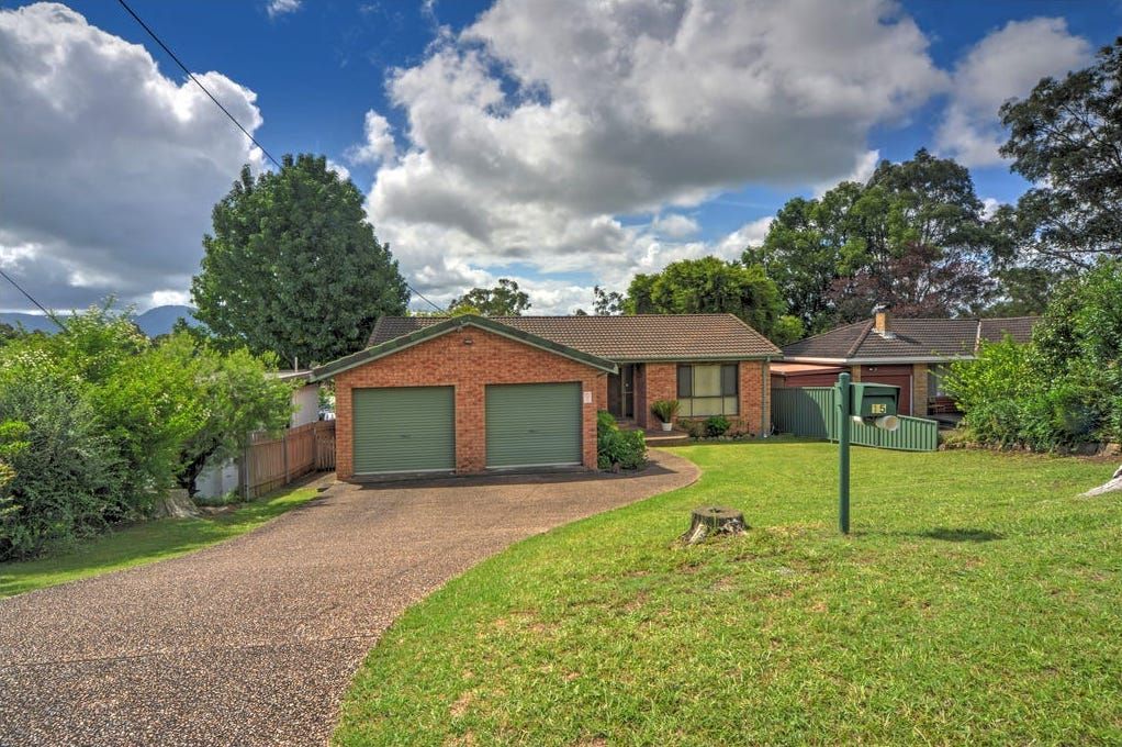 3 bedrooms House in 15 Elder Crescent NOWRA NSW, 2541