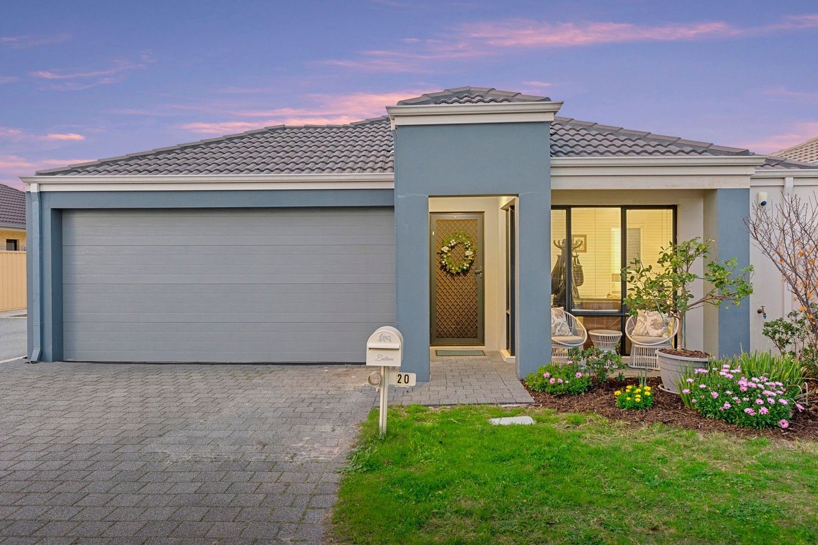 4 bedrooms House in 20 Blue Road CANNING VALE WA, 6155