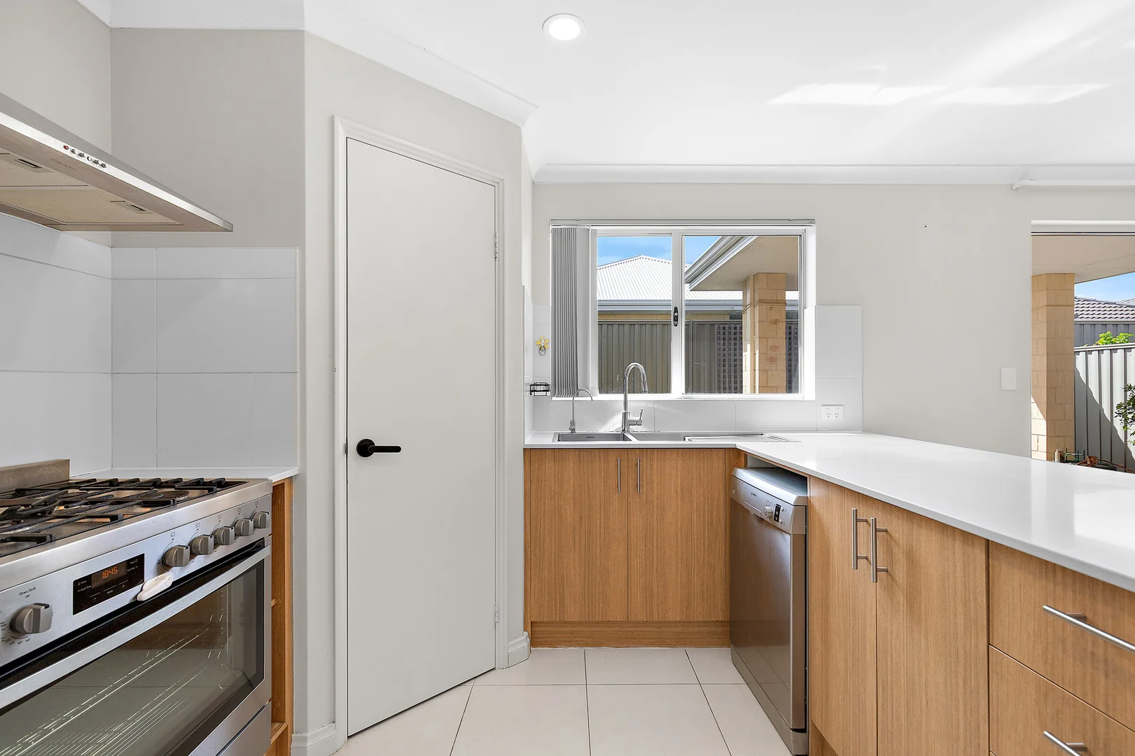 Additional image 11 of 6 Macadamia Loop, Piara Waters WA 6112