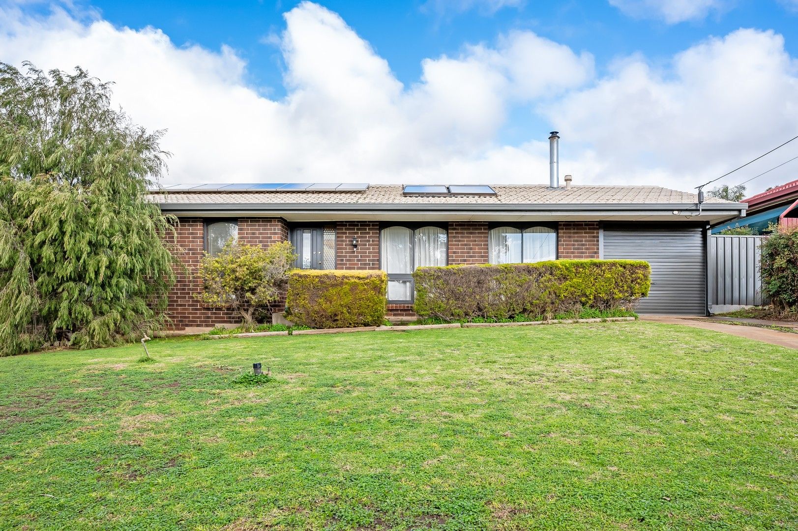 3 bedrooms House in 20 Rangeview Road HAPPY VALLEY SA, 5159