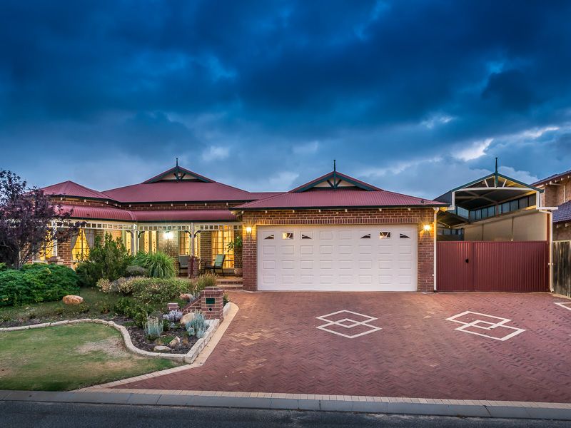 10 St Pierre Circuit, Currambine WA 6028, Image 0