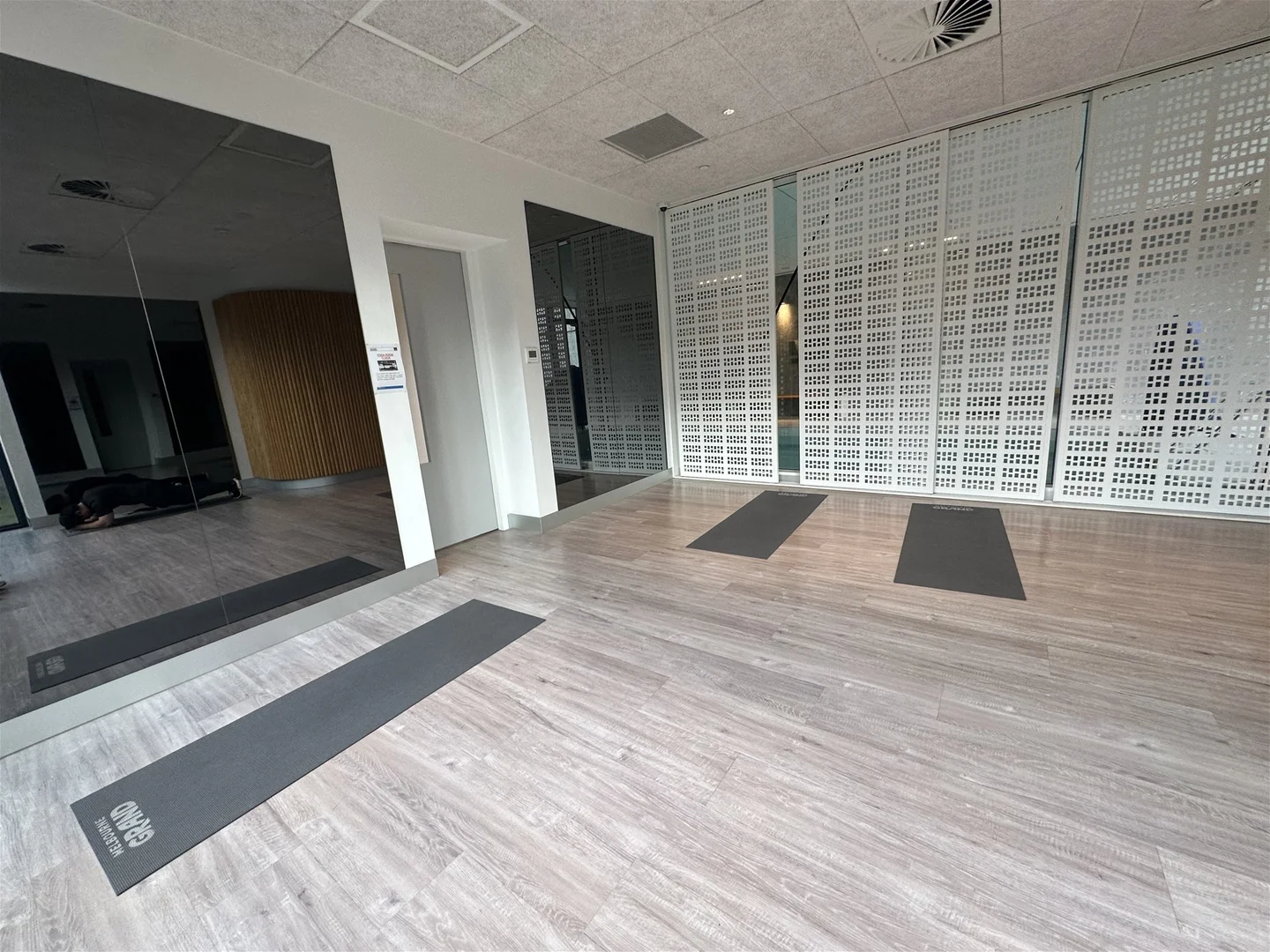 Additional image 16 of 1306/560 Lonsdale St, Melbourne VIC 3000