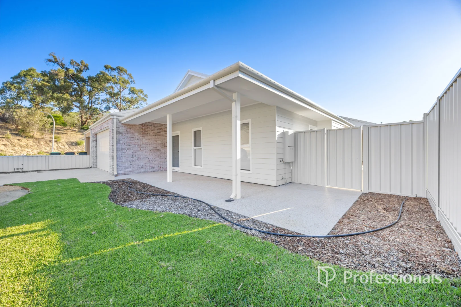 Additional image 2 of 5 Lambert Loop, College Grove WA 6230