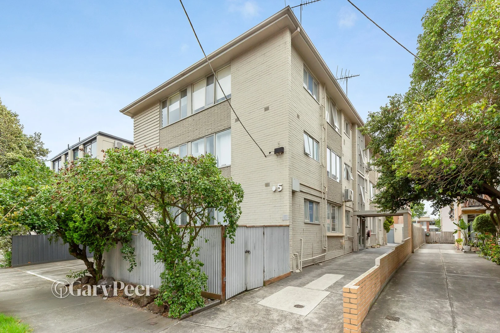1/5 Celeste Court, St Kilda East VIC 3183