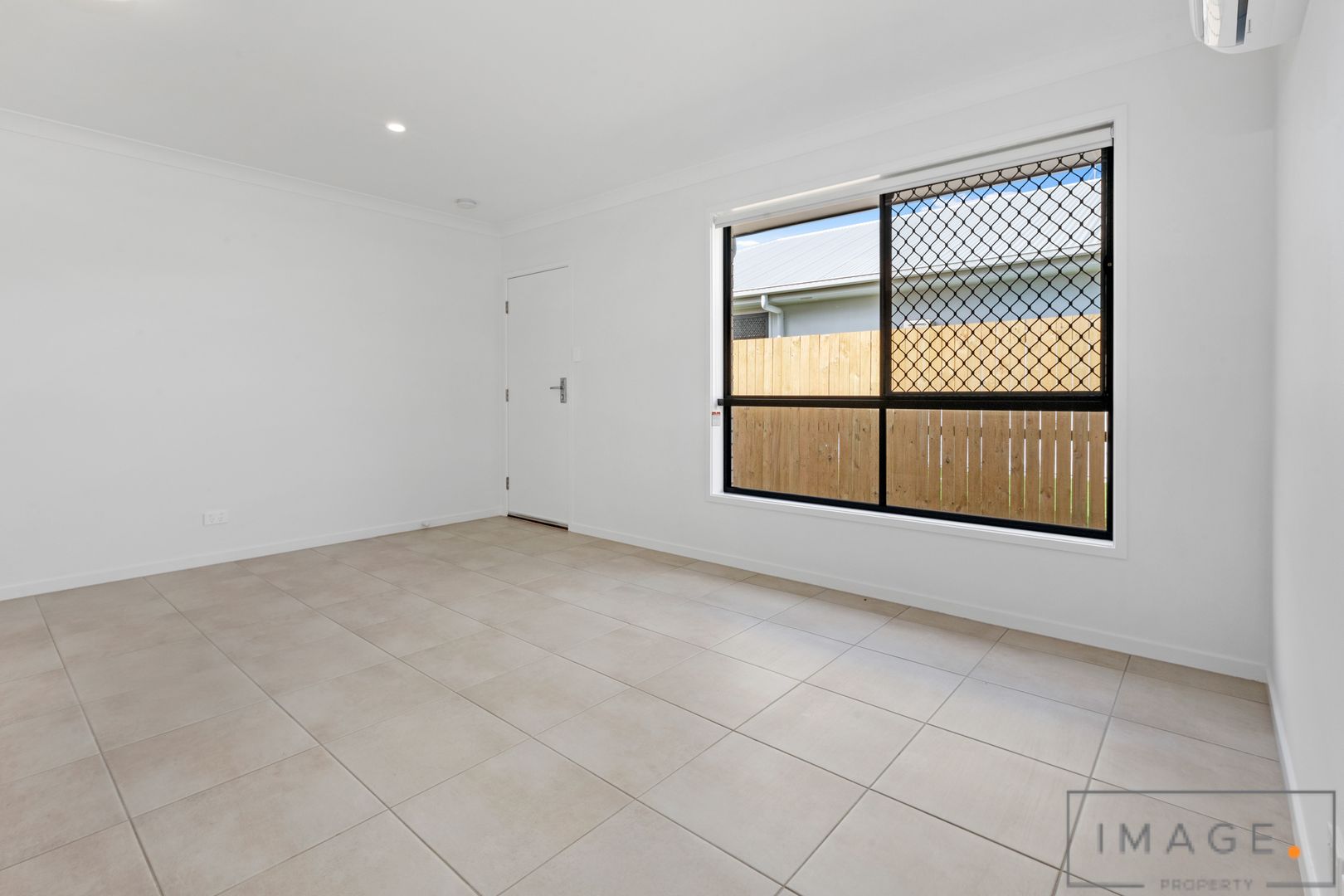 2/15 Rothbury St, Logan Reserve QLD 4133 Duplex For Rent Domain