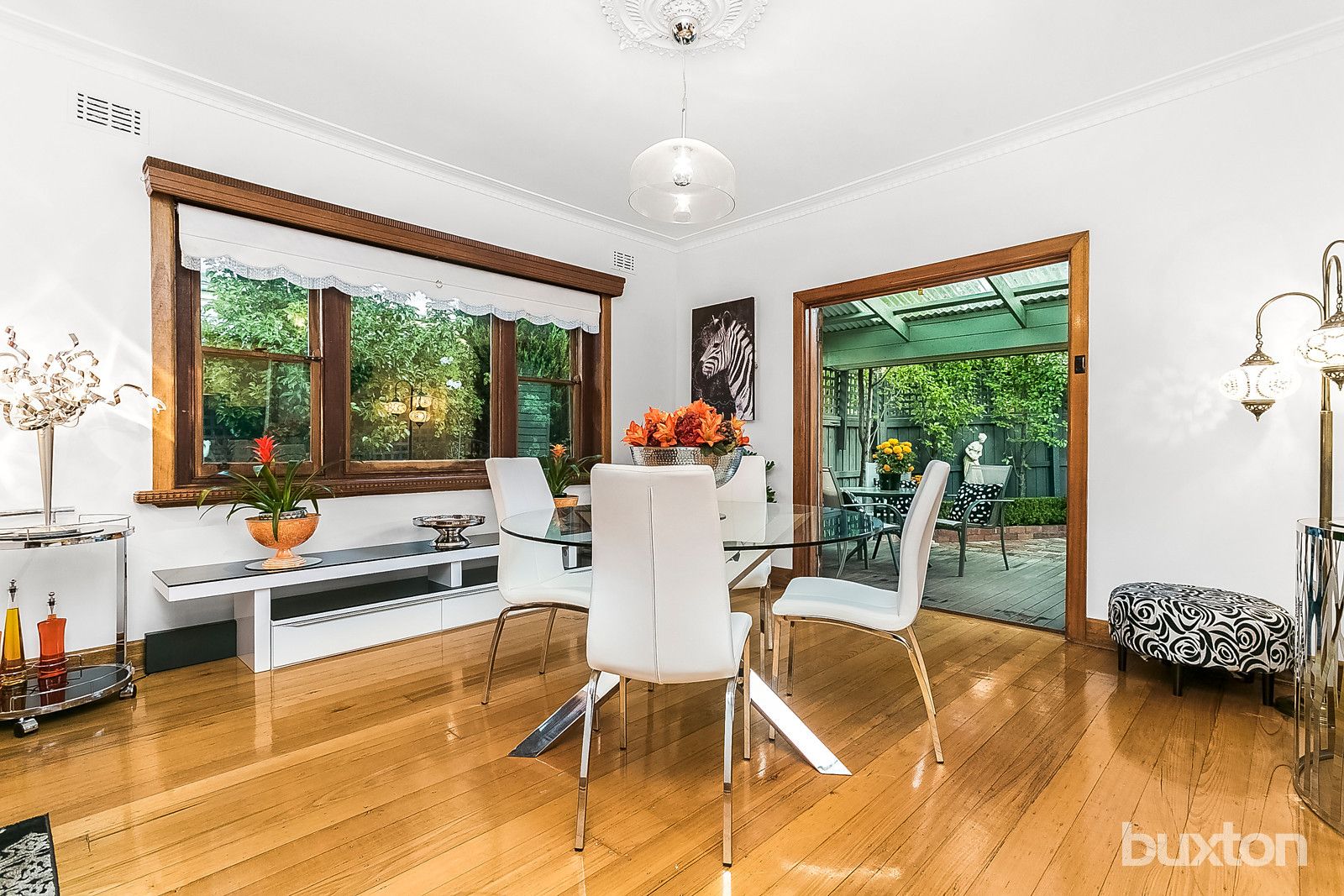 28 Farleigh Avenue, Burwood VIC 3125, Image 2