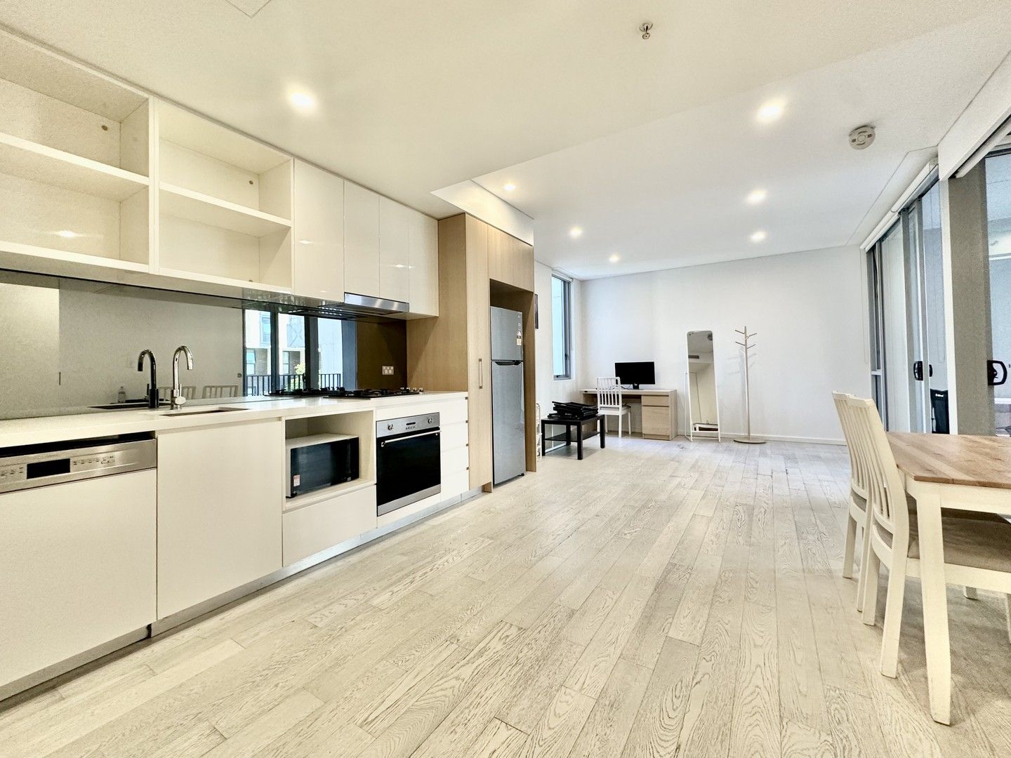 1 bedrooms Apartment / Unit / Flat in 103/113 Portman Street ZETLAND NSW, 2017