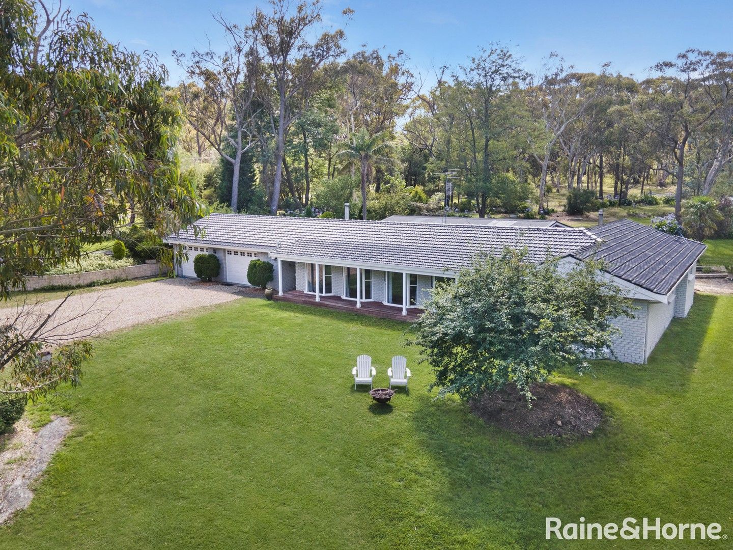 3 bedrooms House in 17-25 Grevillea Place COLO VALE NSW, 2575