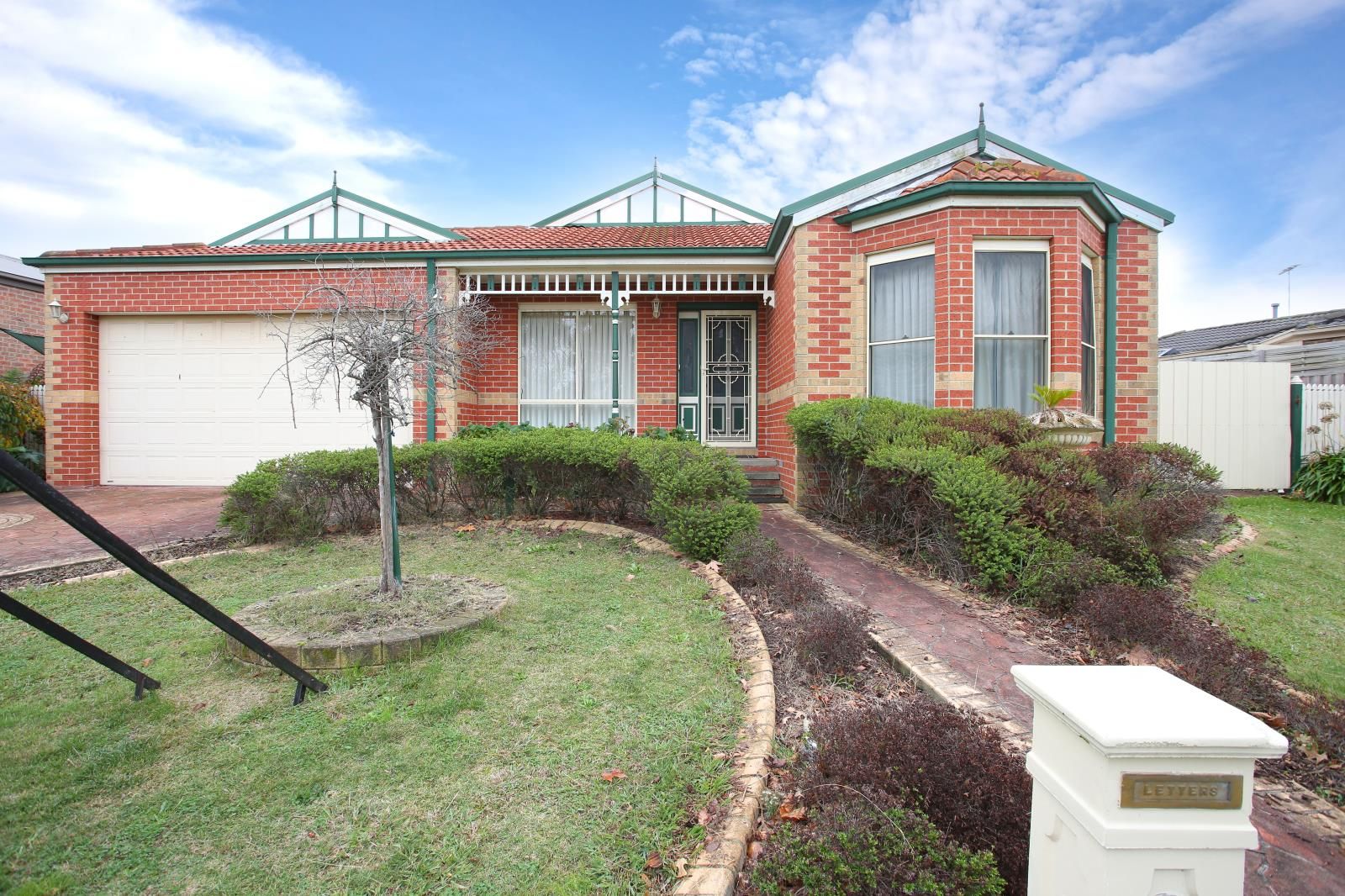 50 Ryelands Drive, Narre Warren Property History & Address Research