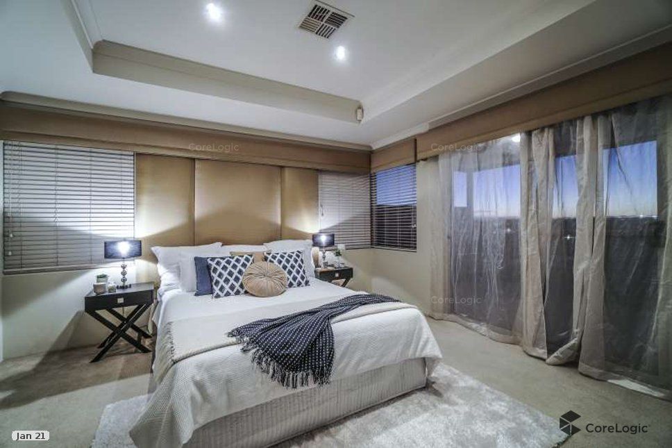 4 bedrooms House in 90 Carosa Road ASHBY WA, 6065