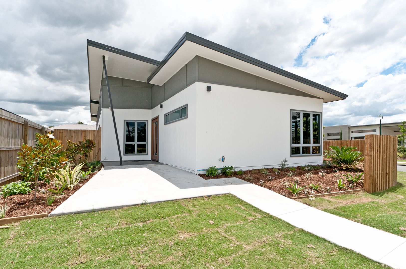 2 Sirmione Court, Raceview QLD 4305, Image 2