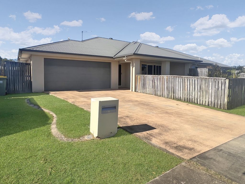 1/37 Whitehaven Drive, Blacks Beach QLD 4740 Domain