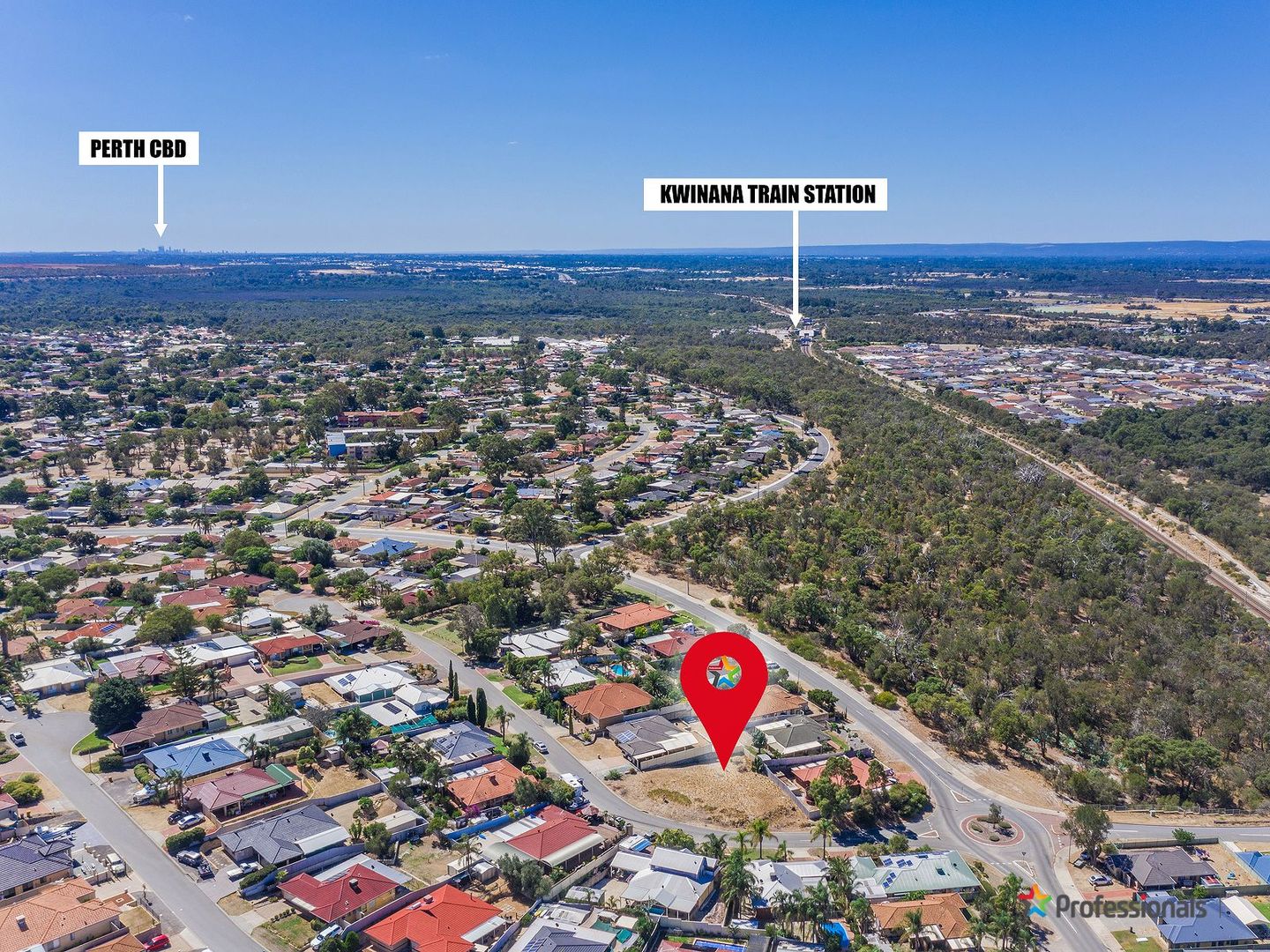 4 Brandon Mews, Parmelia WA 6167, Image 2