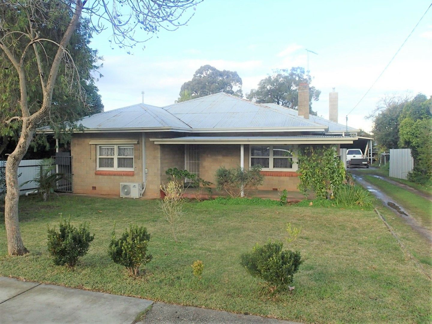 28 Vera St, Corowa NSW 2646, Image 0