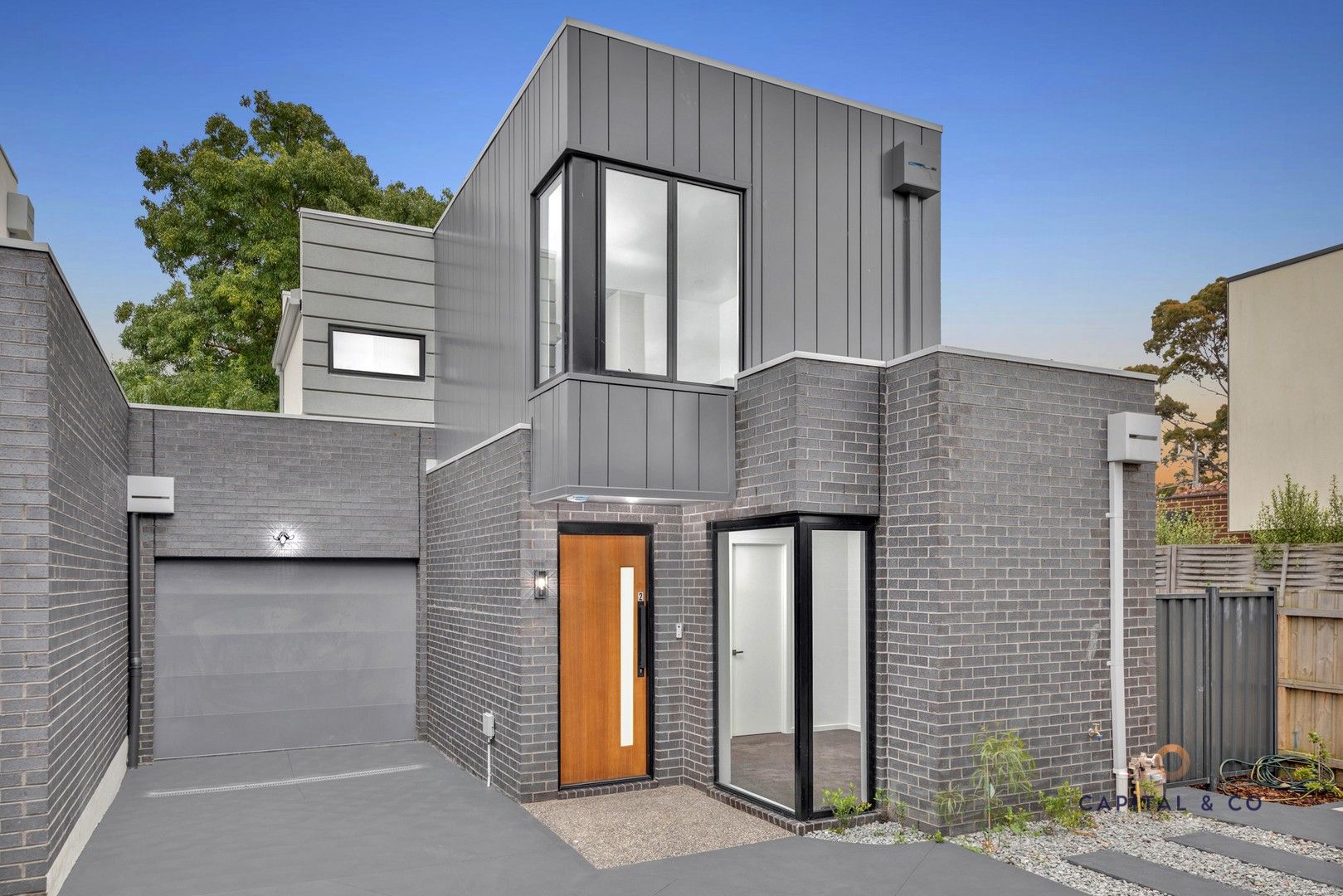 3 bedrooms Townhouse in 2/6 Oak Court HEIDELBERG WEST VIC, 3081