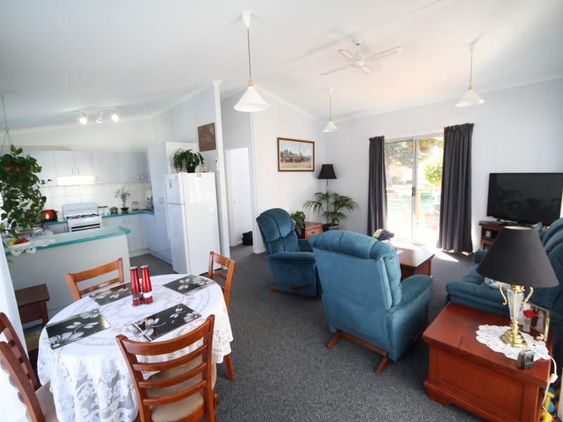 H4 Easts Van Village - Princes Highway, Narooma NSW 2546, Image 1