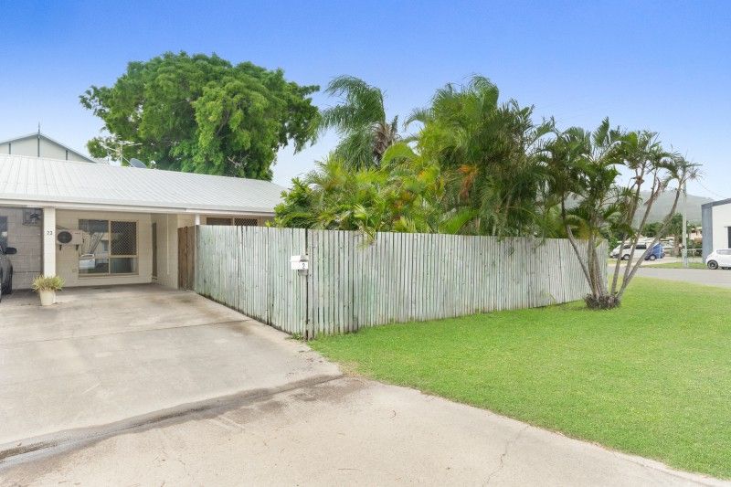 2/23 Somer St, Hyde Park QLD 4812, Image 0