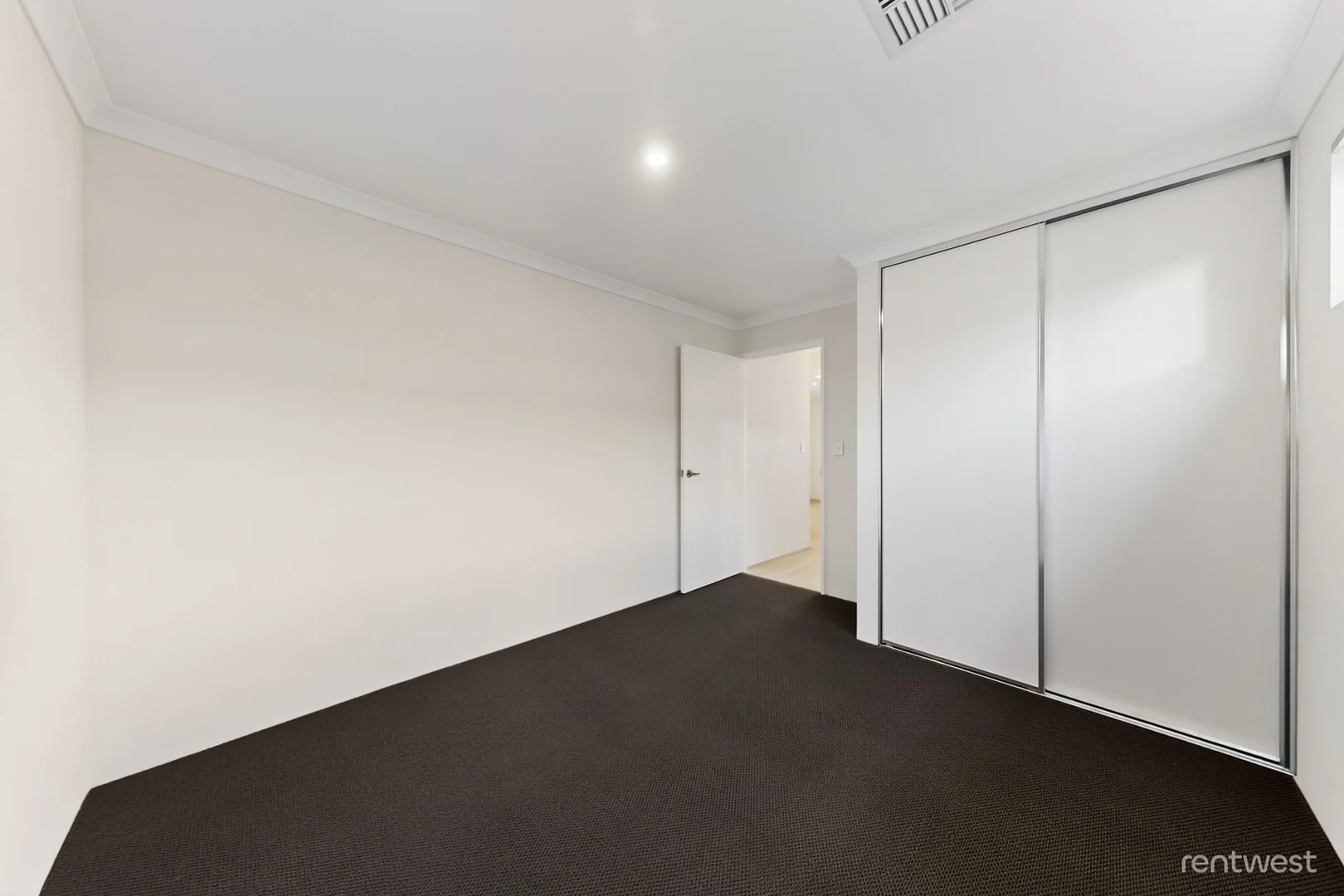 Additional image 13 of 60 Armstrong Approach, Bellevue WA 6056