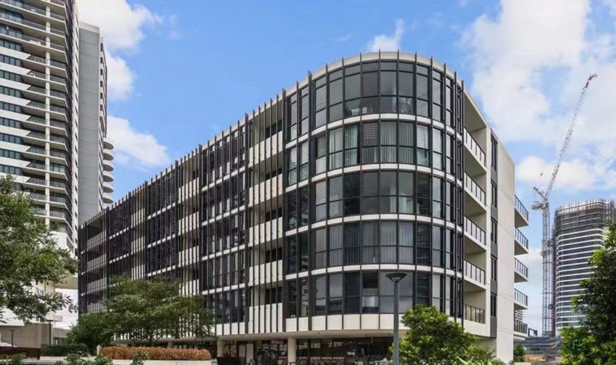 2 bedrooms Apartment / Unit / Flat in E408/1 Gauthorpe Street RHODES NSW, 2138
