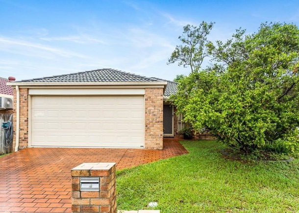 18 Hyde Place, Forest Lake QLD 4078