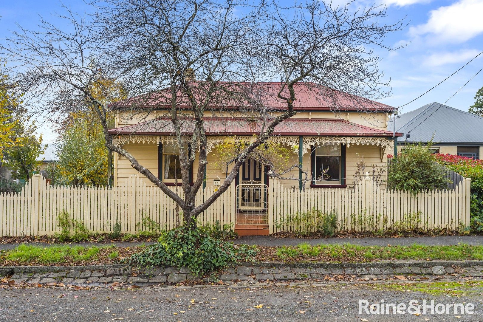 44 Simpson Street, Kyneton VIC 3444, Image 0