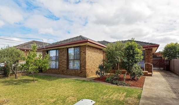 12 First Avenue, Hoppers Crossing VIC 3029