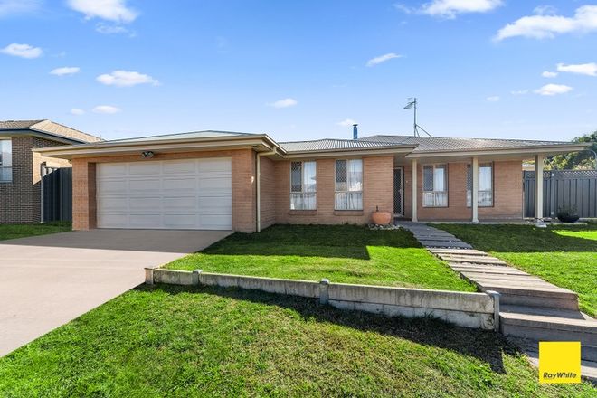 Picture of 2 Flynn Place, BUNGENDORE NSW 2621