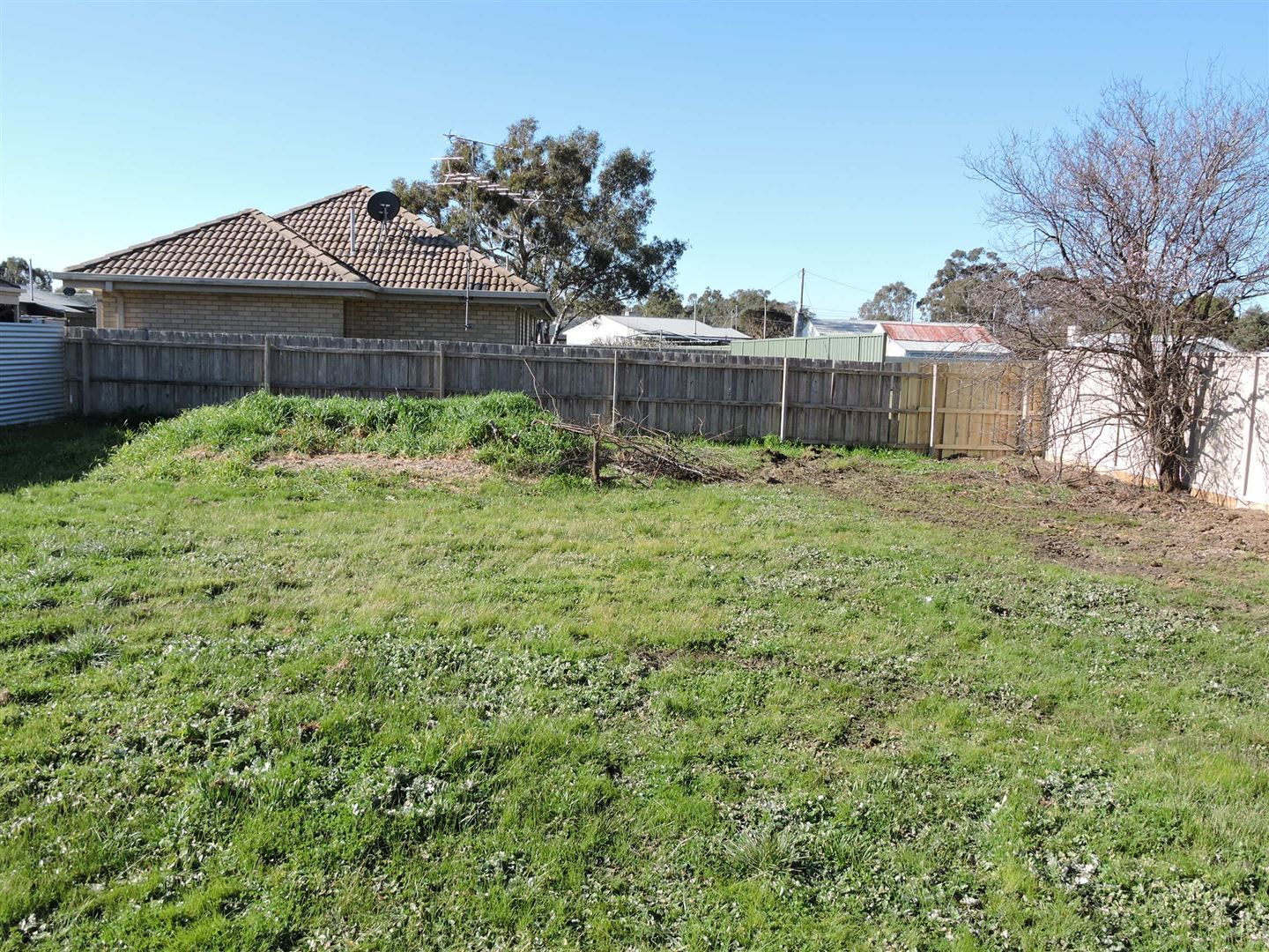 18 Blake Street, Ararat VIC 3377, Image 2