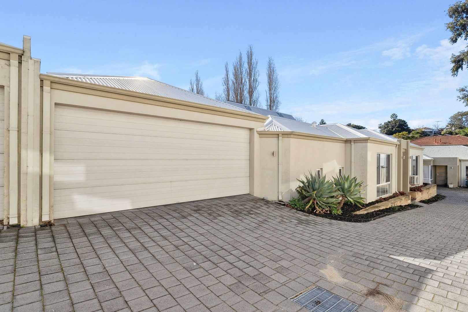 3 bedrooms House in 154B Peninsula Road MAYLANDS WA, 6051