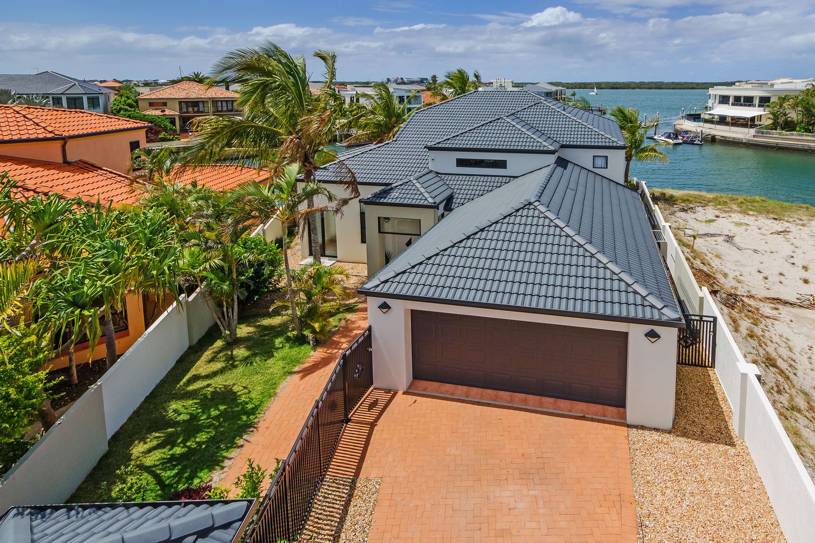 3 The Peninsula, Sovereign Islands QLD 4216 House For Sale Domain