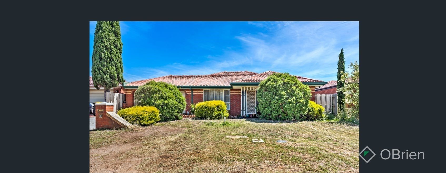 4 bedrooms House in 5 Stationmaster Close SYDENHAM VIC, 3037