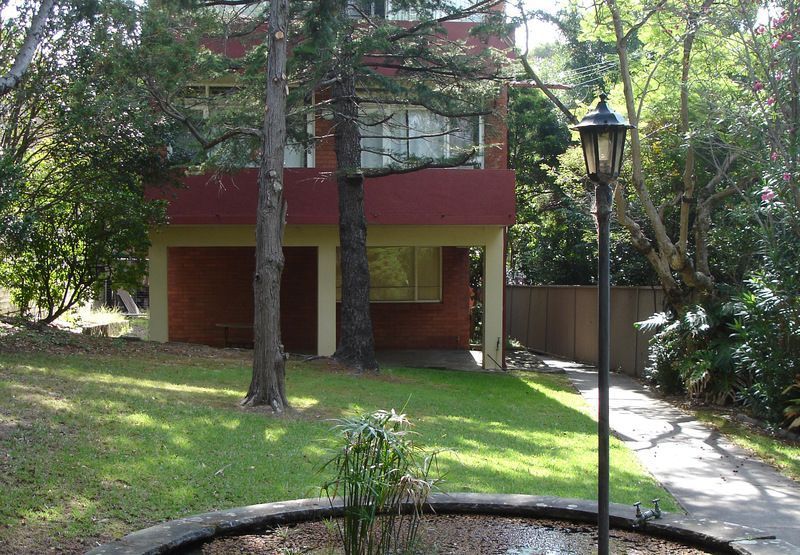 2 bedrooms Apartment / Unit / Flat in 17/11 Hampden Road ARTARMON NSW, 2064