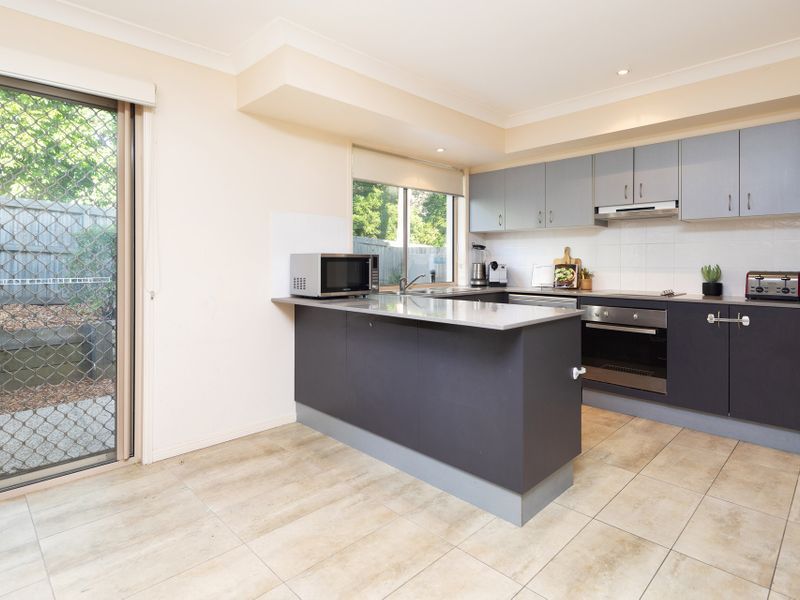 75/40 Hargreaves Road, Manly West QLD 4179, Image 2