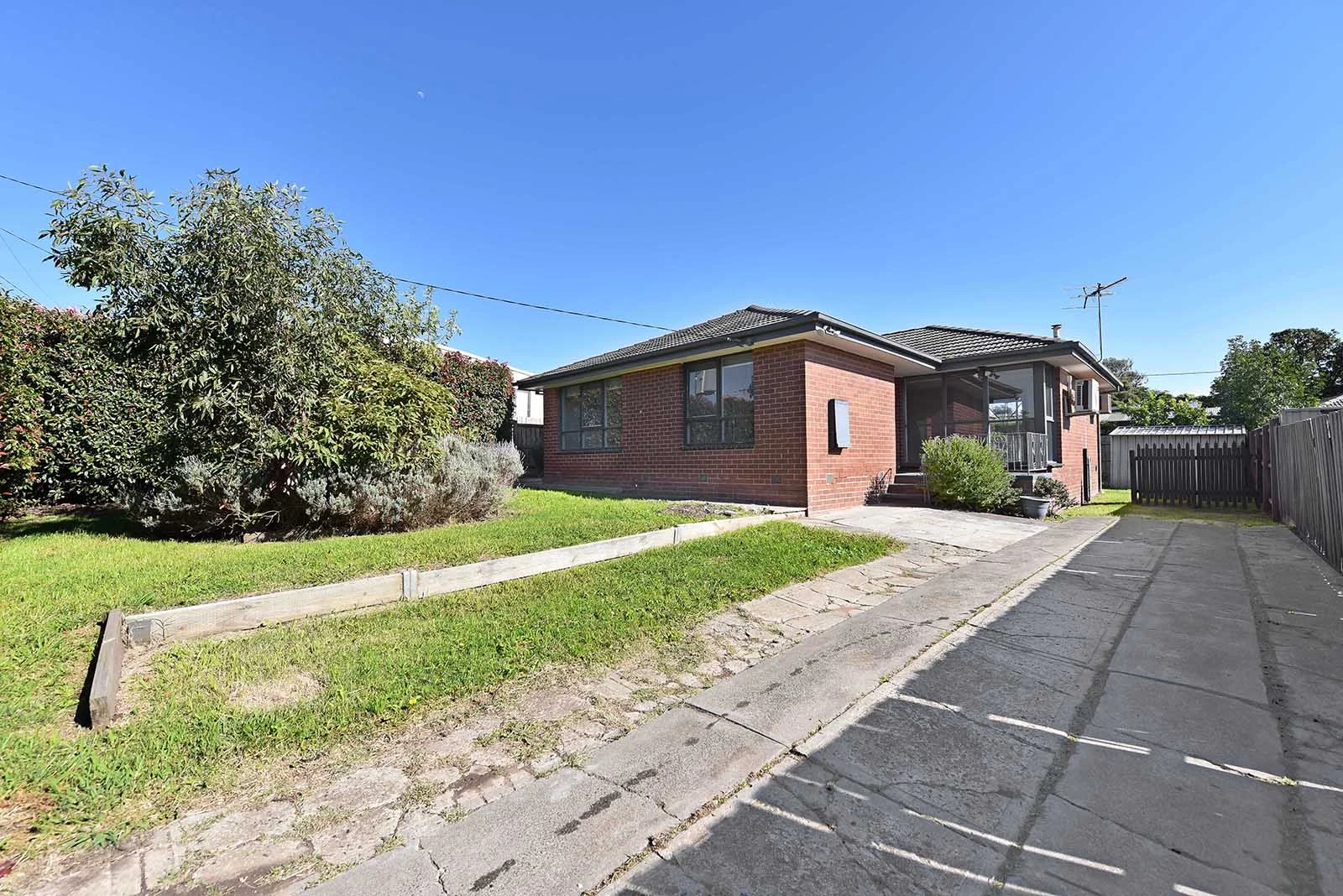 Primary image of 2 Burke Road, Sunbury VIC 3429