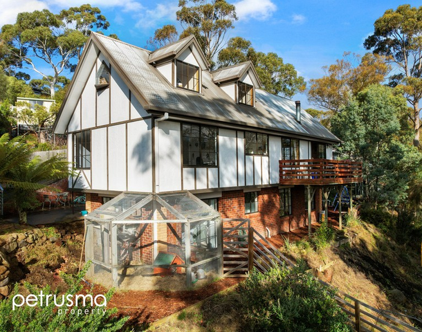 5 Ord Court, Mount Nelson TAS 7007