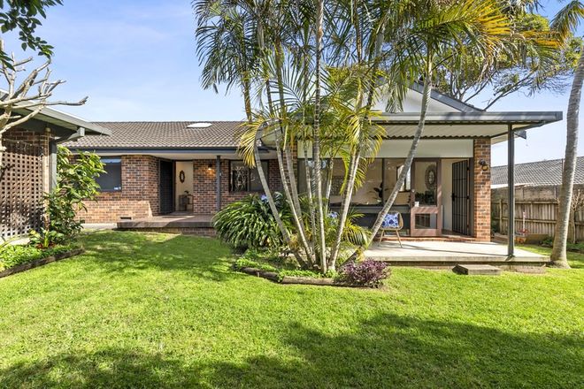Picture of 10 Haigh Avenue, BELROSE NSW 2085