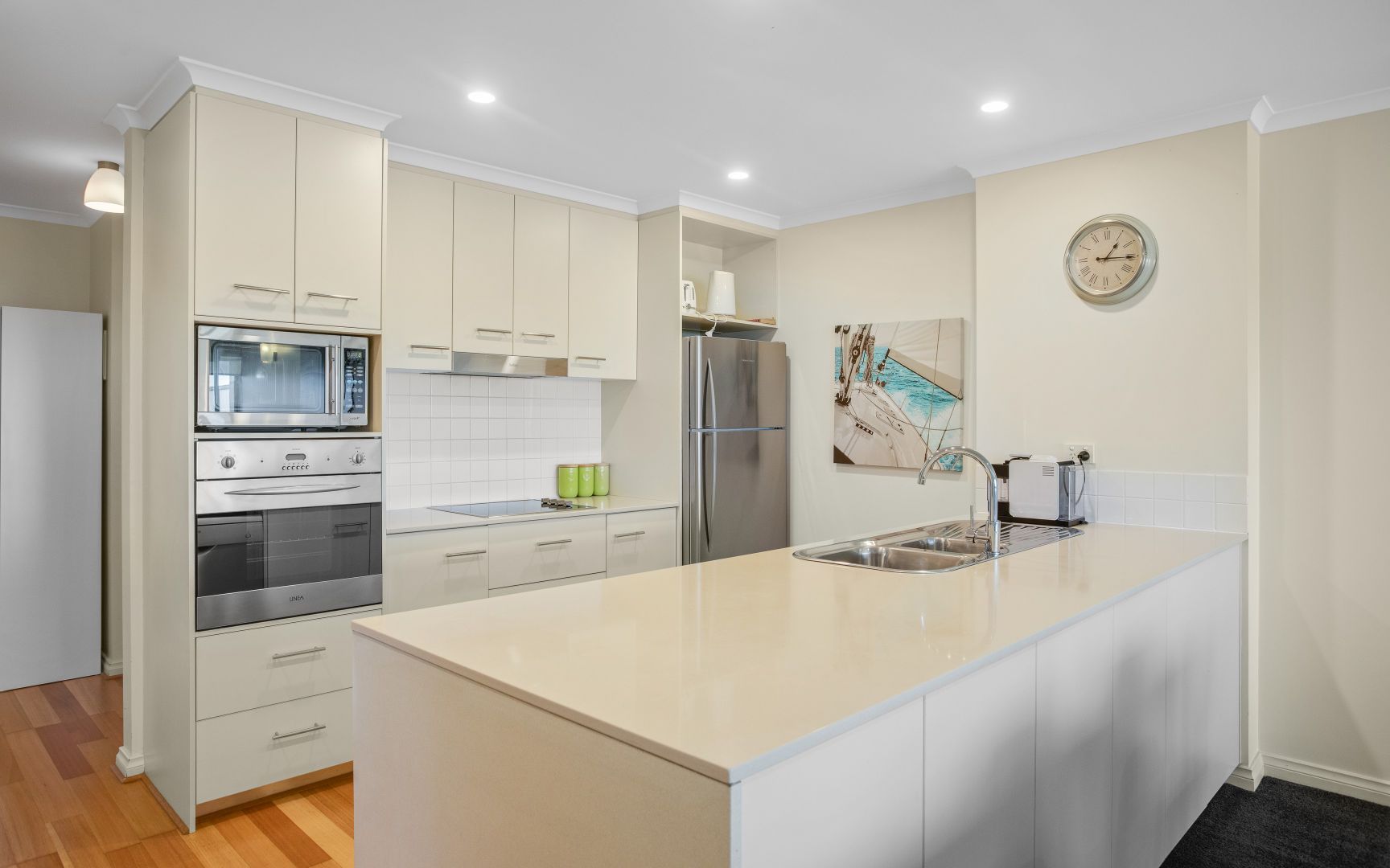 8/2 Solway Crescent, Encounter Bay SA 5211, Image 2