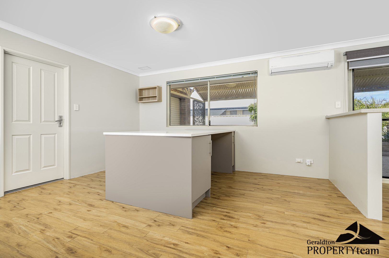 8 Kia-Ora Mews, Wandina WA 6530, Image 2