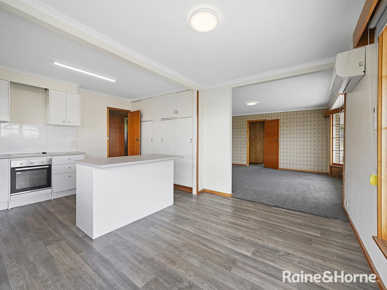 10 Rosina Court, Mount Stuart TAS 7000, Image 0