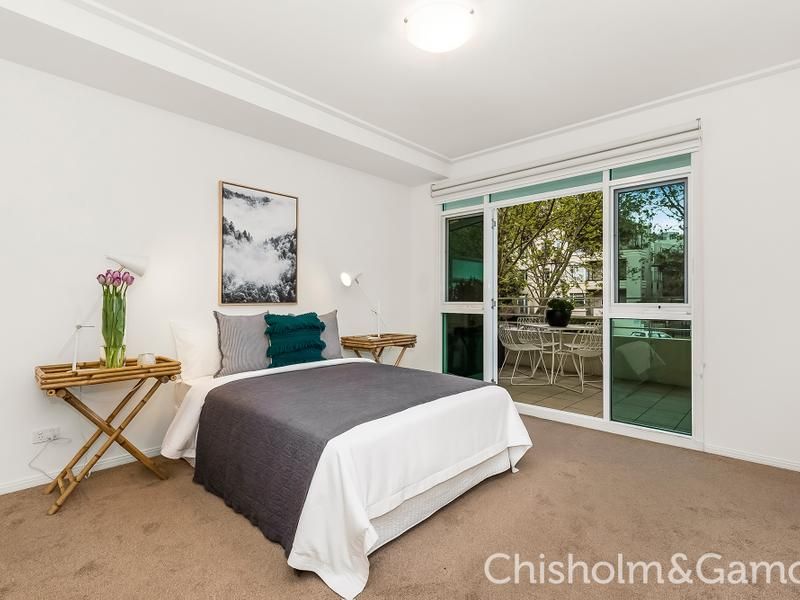 14/1 Graham Street, Port Melbourne VIC 3207, Image 2