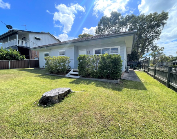 80 Kullaroo Road, Summerland Point NSW 2259