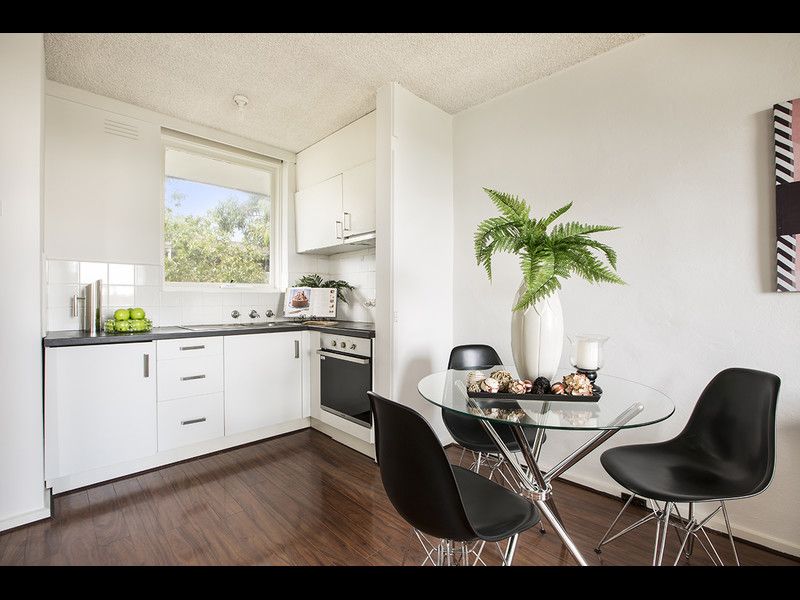 1 bedrooms Apartment / Unit / Flat in 35/9-11 Barnsbury Road SOUTH YARRA VIC, 3141