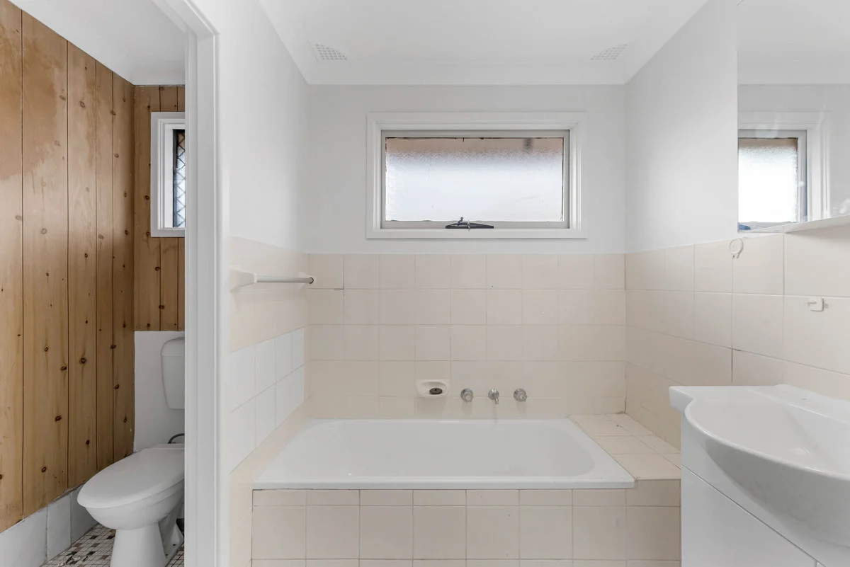 Additional image 6 of 4 Station Road, Toongabbie NSW 2146