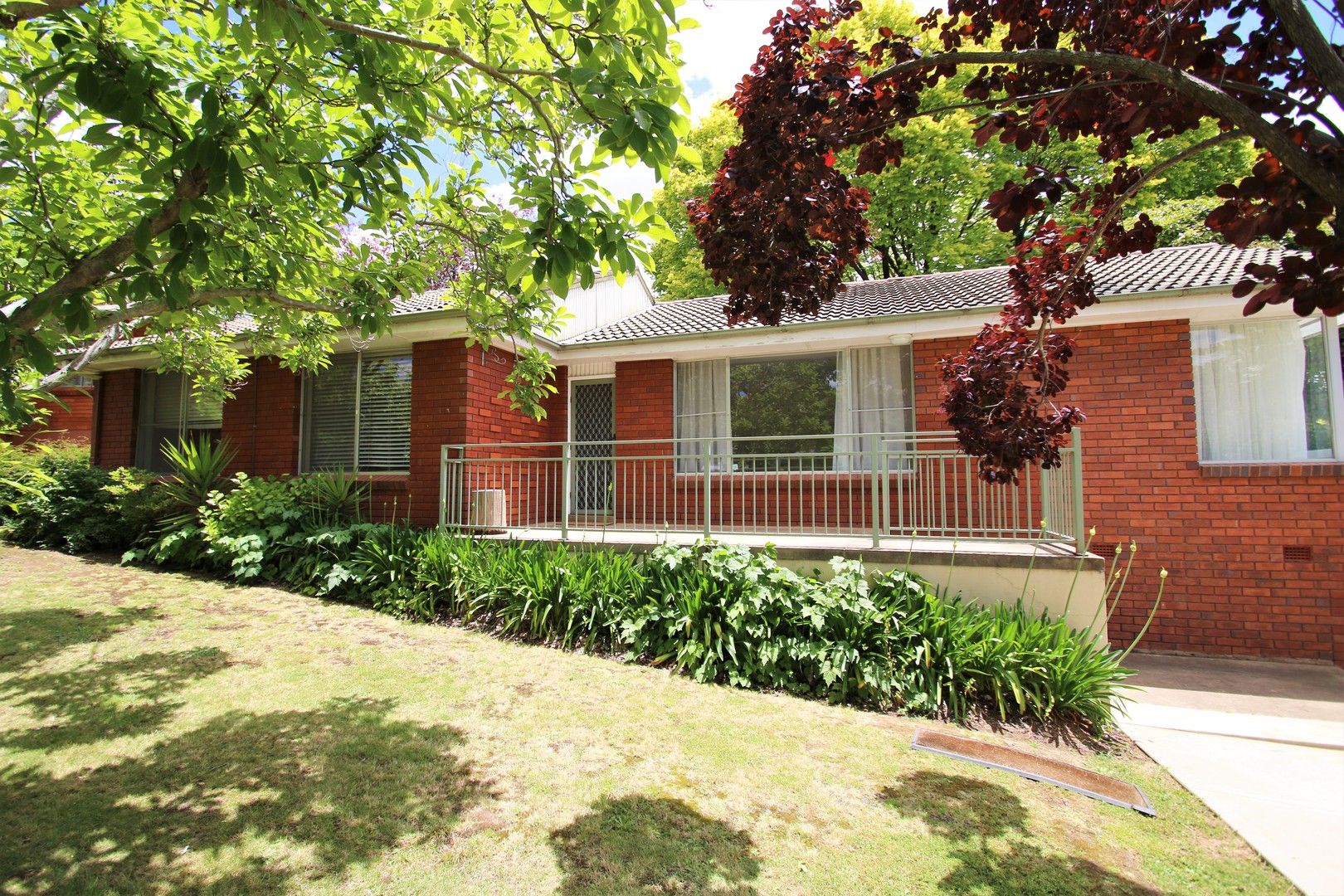 3 bedrooms House in 1 Birinta Place ORANGE NSW, 2800