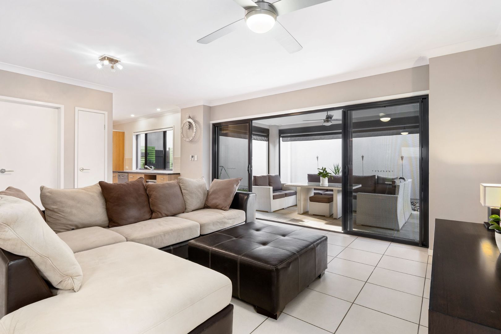 45/1 Celestial Court, Carina QLD 4152, Image 2