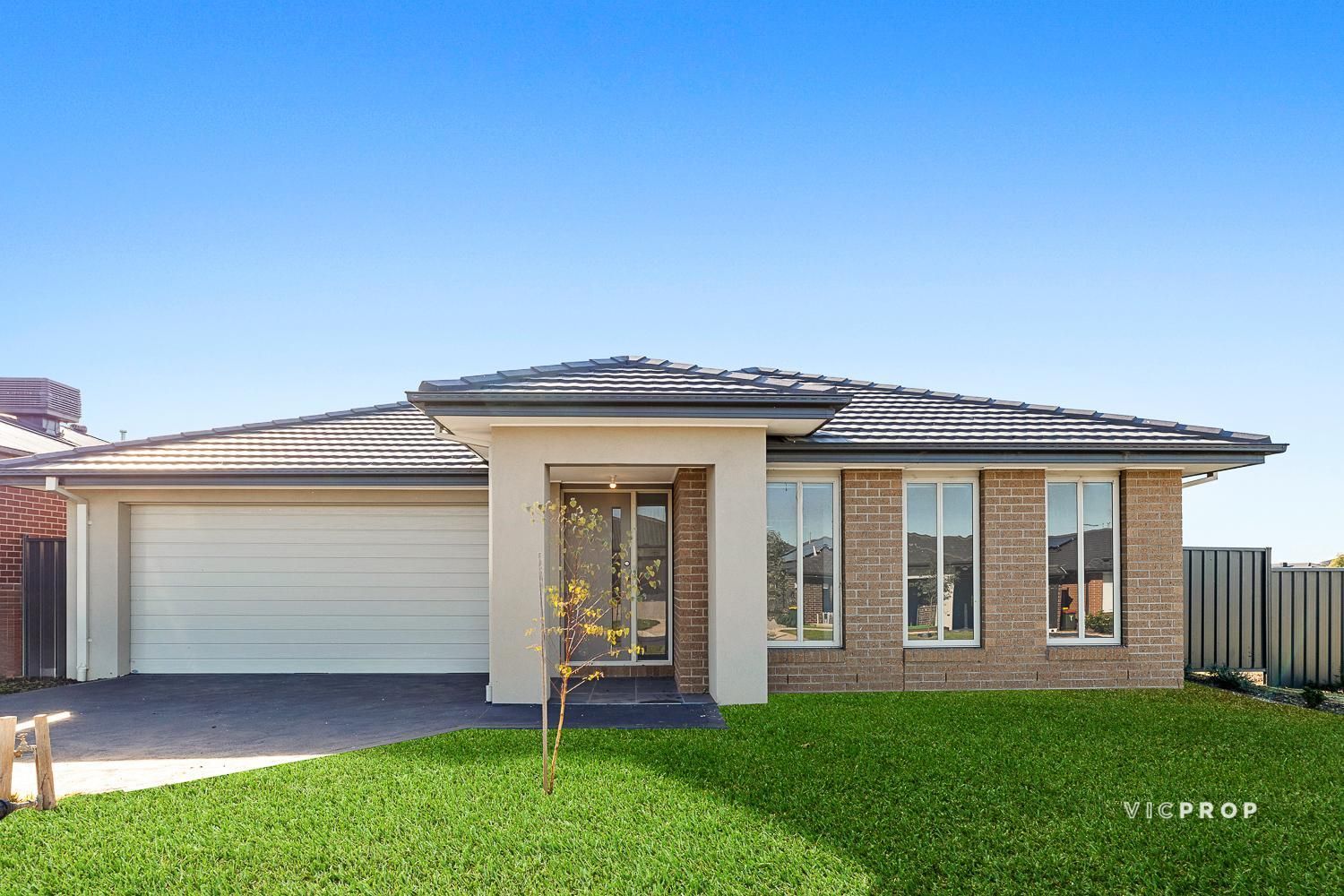 4 Agatha Way, Werribee VIC 3030, Image 0