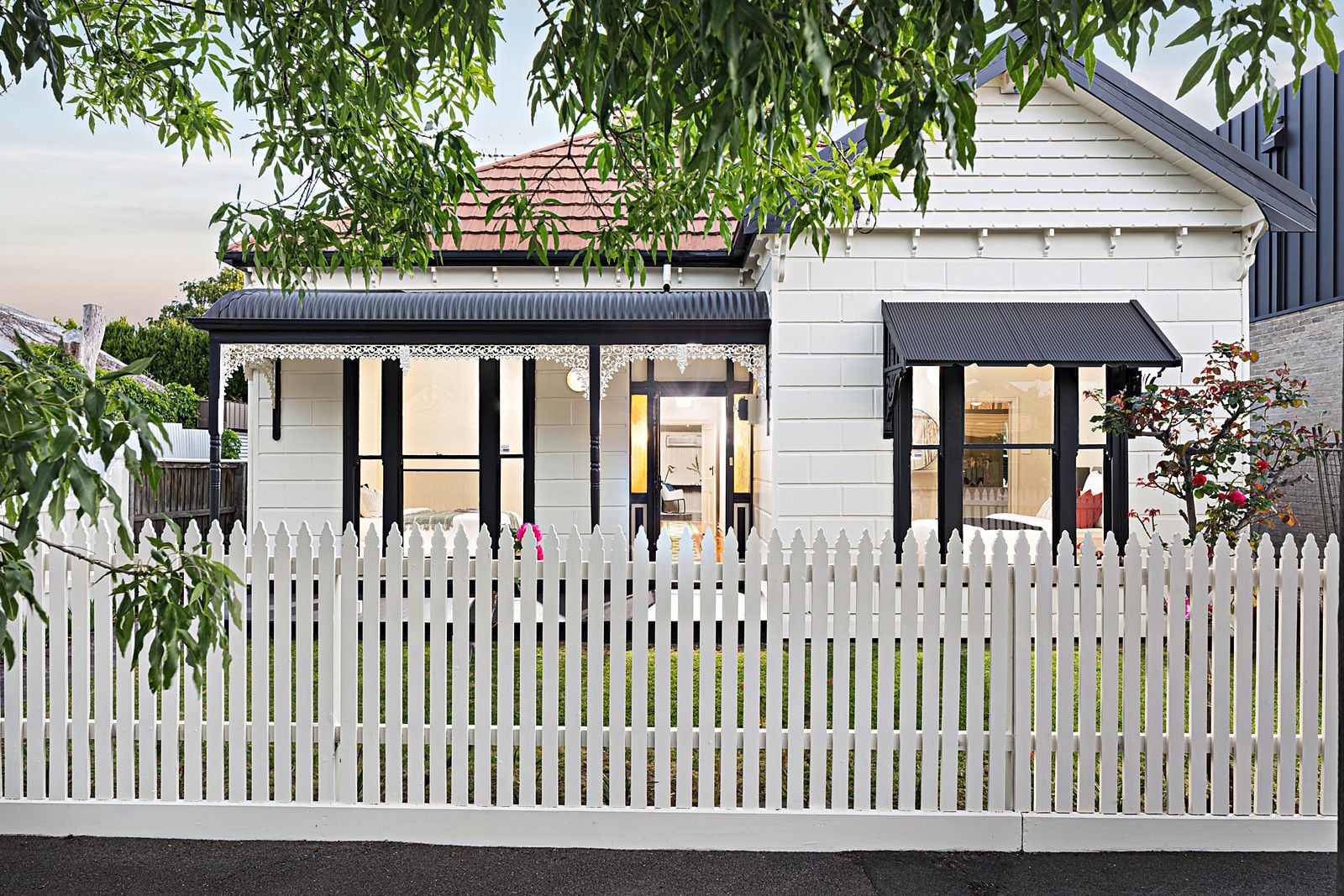 4 bedrooms House in 1 Mayfield Avenue BRUNSWICK VIC, 3056