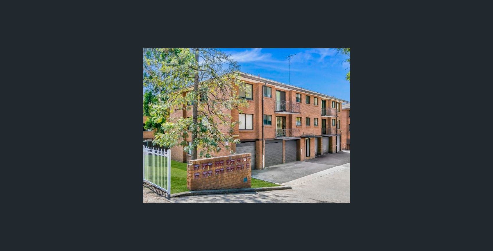 2 bedrooms Apartment / Unit / Flat in 2/40 Luxford Road MOUNT DRUITT NSW, 2770