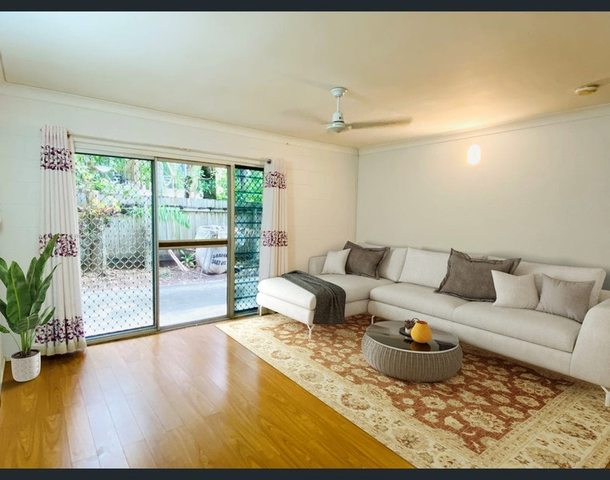 1/282 Lake Street, Cairns North QLD 4870